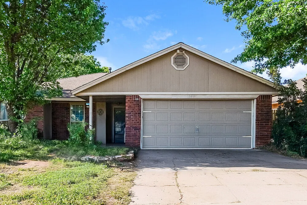 3 bed, 2.0 bath, 1536 sqft, $1,495 — Photo 1