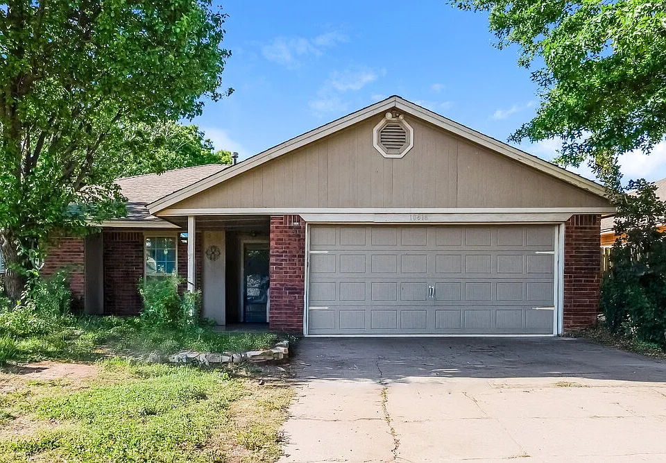 10416 NW 40th St