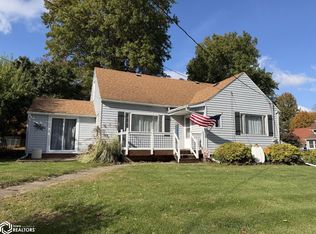 403 N Main St, New Sharon, IA 50207