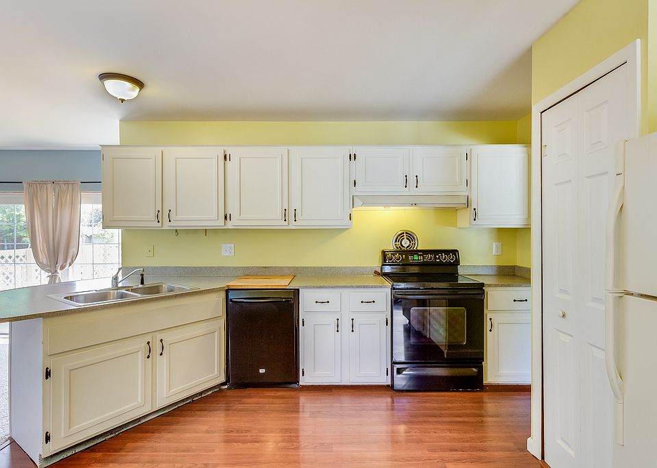 1st image of 9085 E Deborah Ct