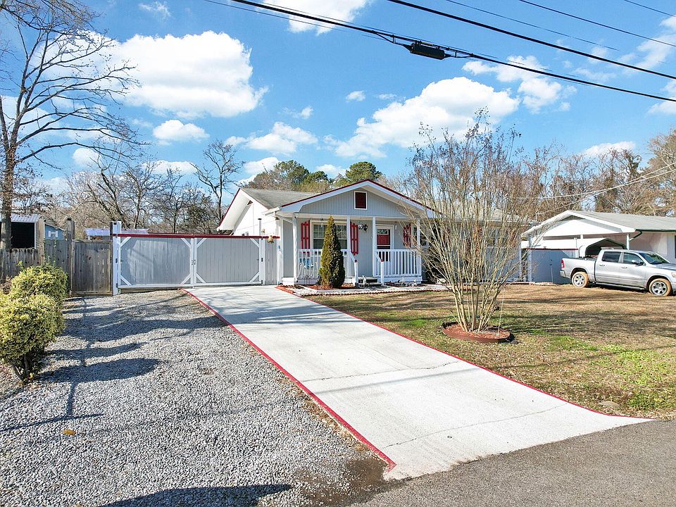 s*u様 house on the hill L/S Tee (Checker) 1706 Sun Hill Rd SW, Cleveland, TN 37311 | Zillow