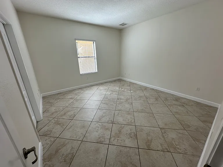 2730 Atherton Dr — Photo 11