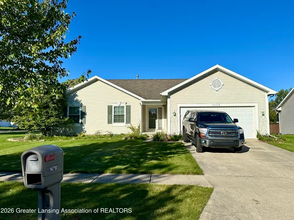 14710 Hardtke Dr, Lansing, MI 48906