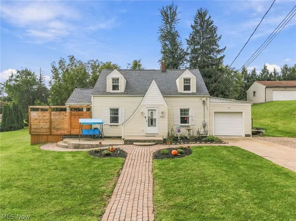 122 37th St SW, Canton, OH 44706