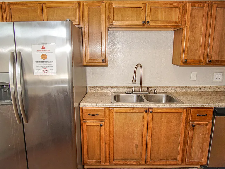 7600 Franklin Dr #EL — Photo 11