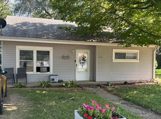 2013 Chestnut Ave, Sterling, IL 61081