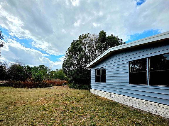 5th image of 3888 Sabal Dr