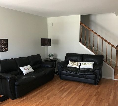 5th image of 342 Ashwood Ct #342