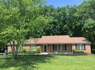 2601 Dawkins Rd, La Grange, KY 40031