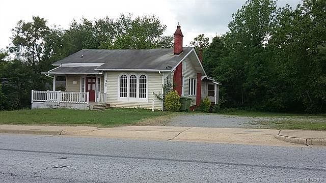 2nd image of 1907 Asheville Hwy