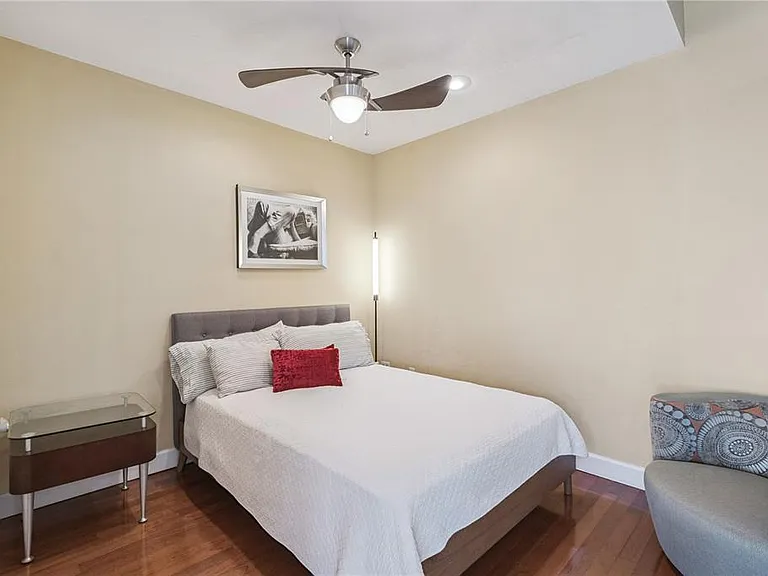 151 E Washington St #3B — Photo 22