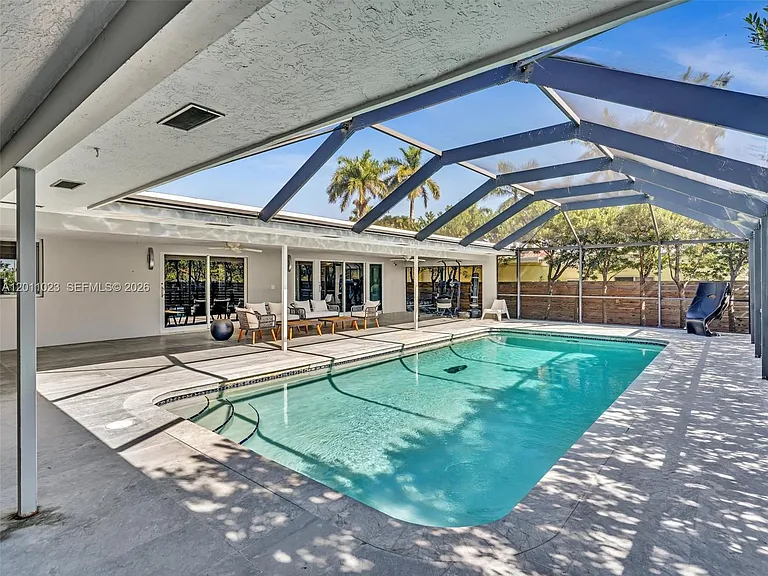 840 S Southlake Dr — Photo 53