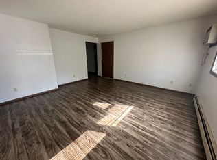 709-711 Meadow Lane Ct SE #3, Mount Vernon, IA 52314