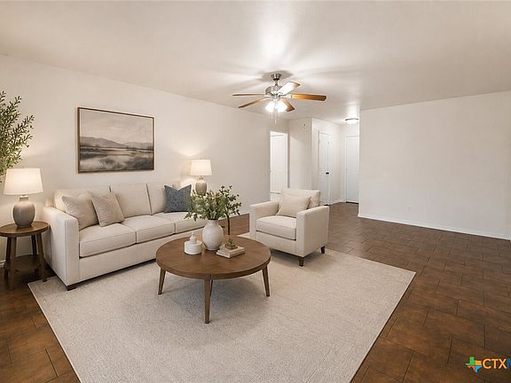 4th image of 5101 Bridle Dr