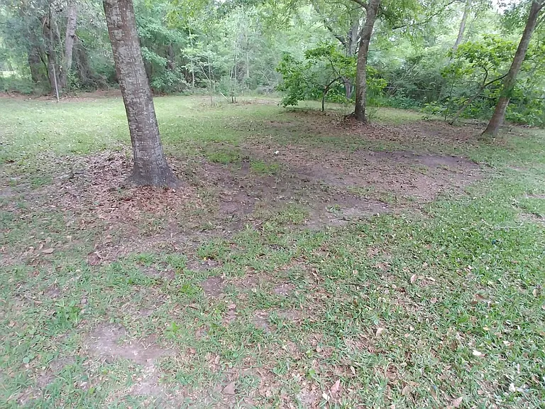 7700 Elder Ferry Rd — Photo 3
