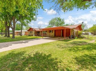 4625 Cummings Dr, North Richland Hills, TX 76180