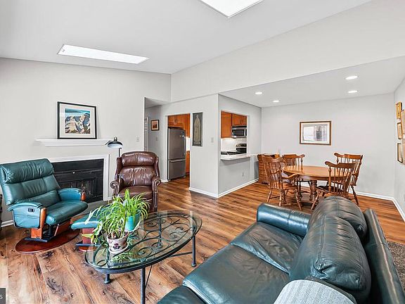 5th image of 76 Le Forge Ct #76