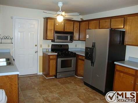 4th image of 2337 Briar Bend Dr