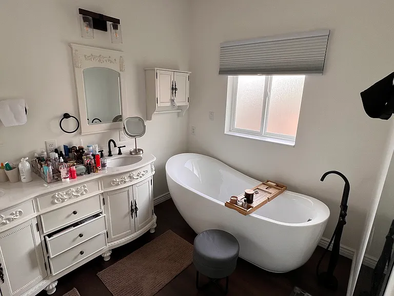 2589 Iroquois Dr — Photo 6