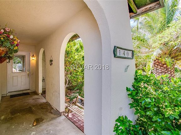 2nd image of 1401 Gloria Ln