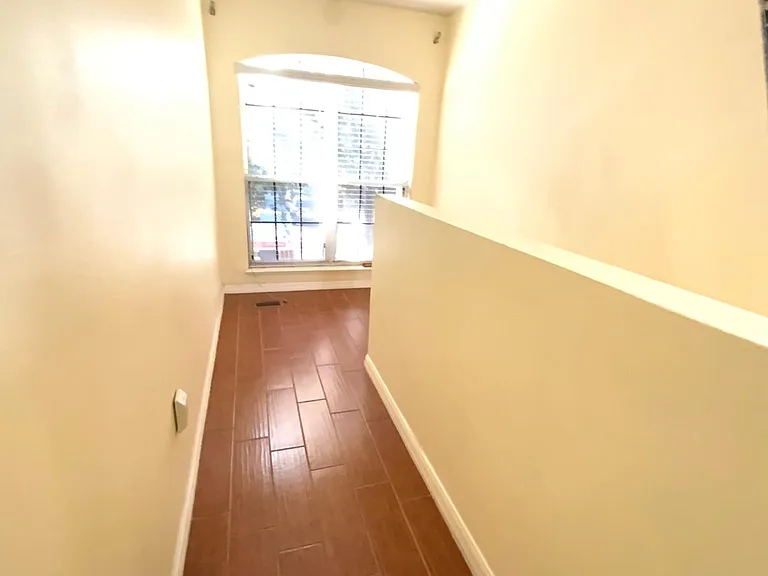 10495 Autumn Trace Rd — Photo 4
