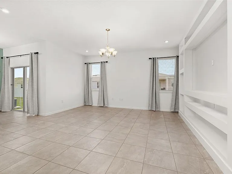 1123 Patriot Loop — Photo 14