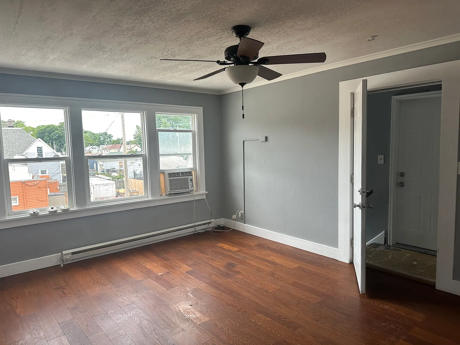 1 bed, 600 sqft, $825 — Photo 2