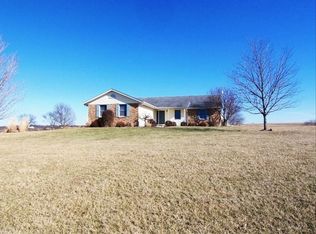 1932 Bieker Rd, Washington, MO 63090