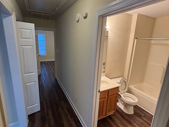 5th image of 5221 Westpine Ct