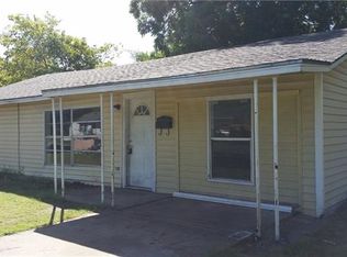 905 Marengo St, Cleburne, TX 76033
