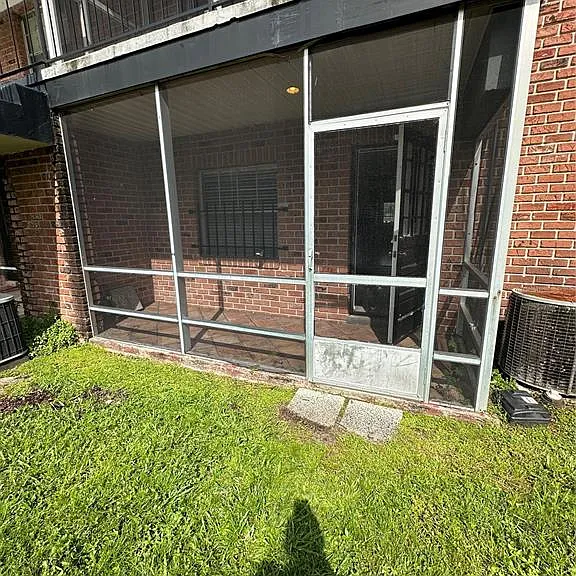 1452 Holden Ave #H8 — Photo 18