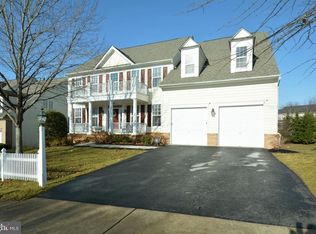 17004 Gatlin Ct, Woodbridge, VA 22191