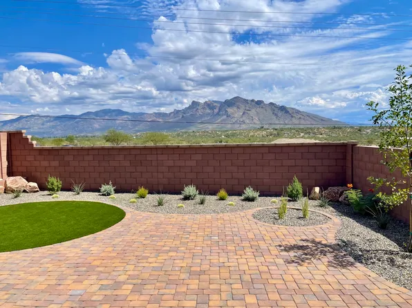 9372 N Agave Gold Rd, Tucson, AZ 85742