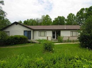 335 Buffalo Creek Rd, Kenova, WV 25530