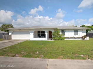 813 Vance Cir NE, Palm Bay, FL 32905