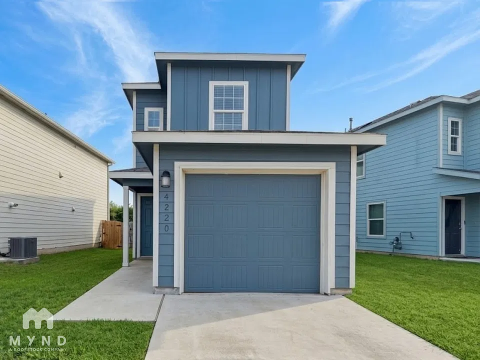 4220 Thalweg Way