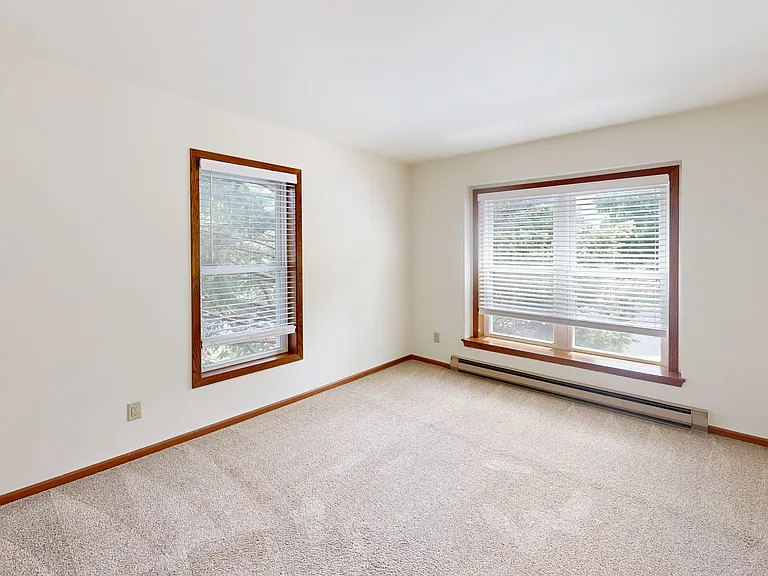 High Point Commons Apartments — Photo 108