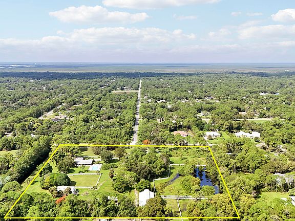 2nd image of 17058 Alexander Run