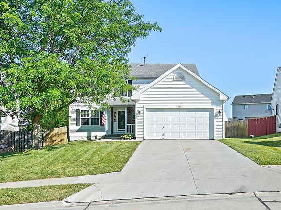 3rd image of 2711 Hunter Dr