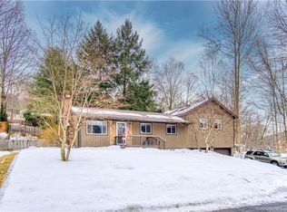 95 Lee Farm Dr, Southbury, CT 06488