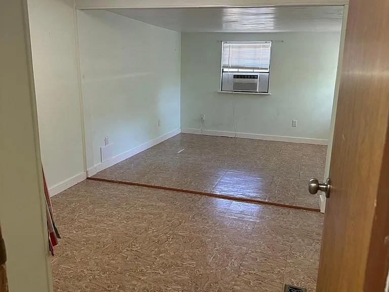 23102 Skila Dr — Photo 7