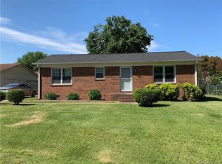 213 Prince Ln, Lancaster, SC 29720