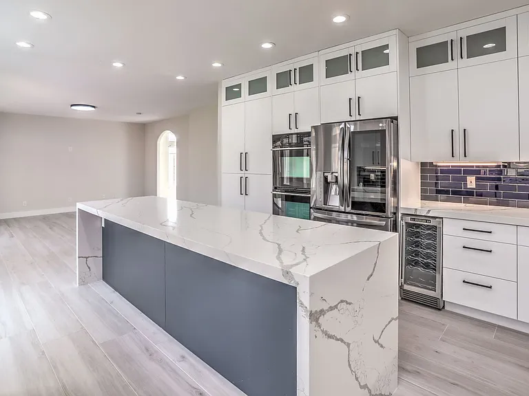 8910 Minsk Ct — Photo 9