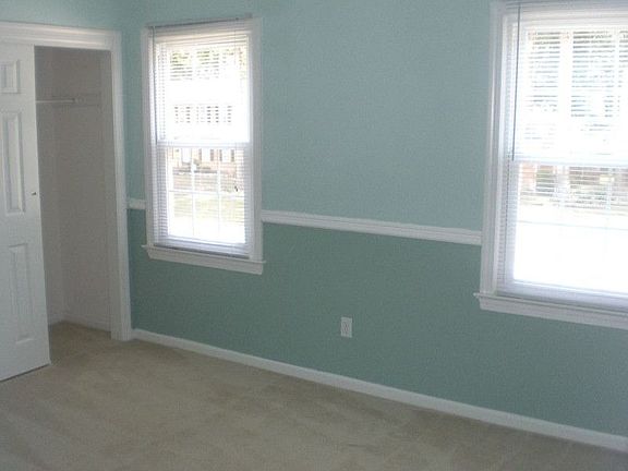 3rd image of 166 Carnegie Dr