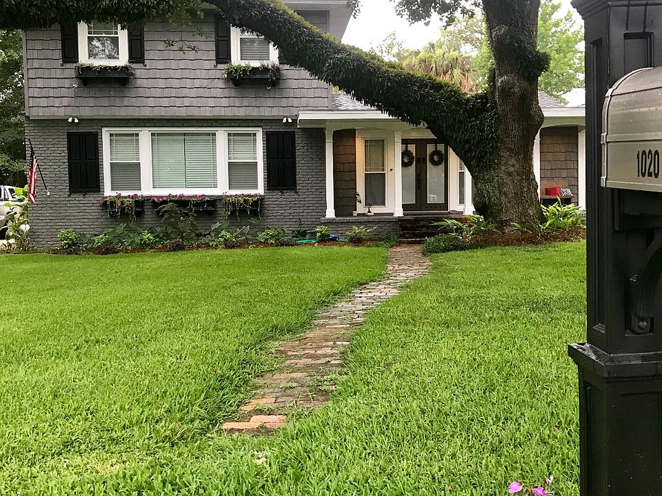 2nd image of 1020 Fairnie Ave