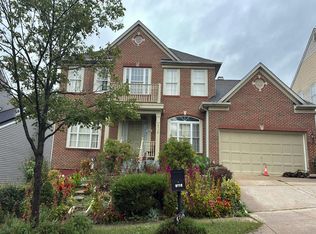 5716 Silk Tree Dr, Riverdale, MD 20737