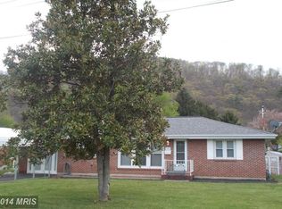 1085 Carolina Ave, Keyser, WV 26726