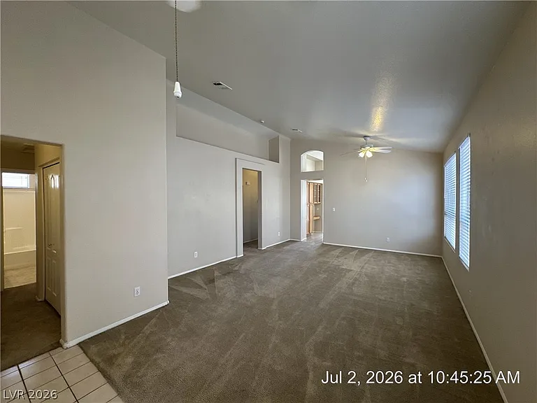 122 McLaren St — Photo 3