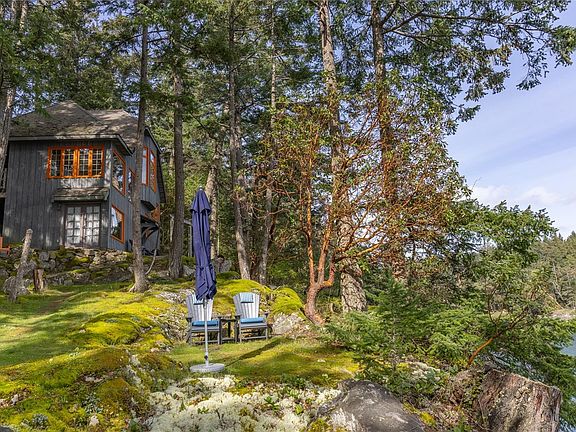 2nd image of 4328 Clam Bay Rd