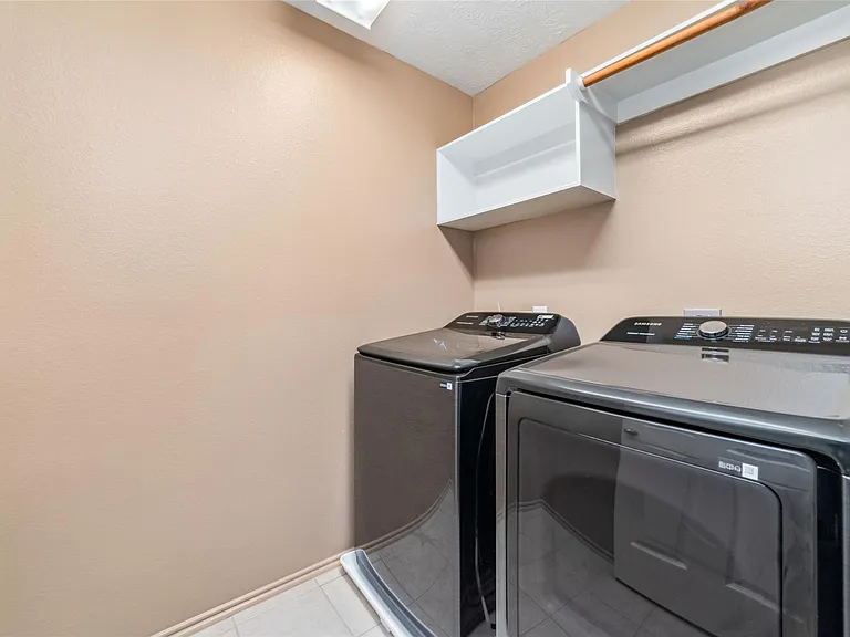 203 W Stedhill Loop — Photo 31